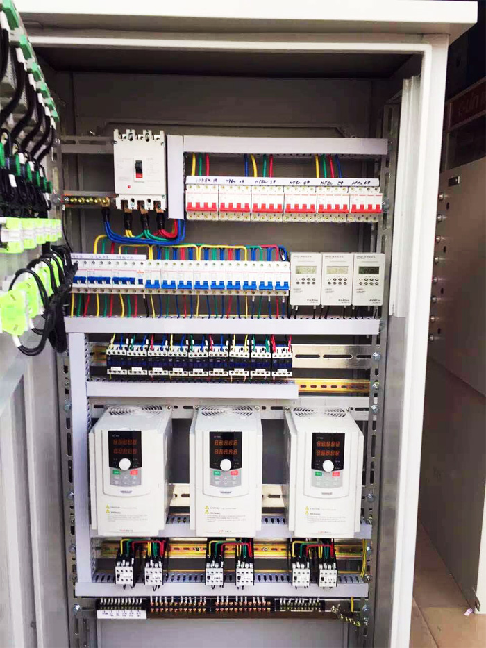 欣靈電氣酒店恒壓供水設備應用案例