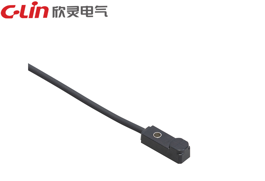 LJE12/LJE15朝上小角柱型電感式接近開關