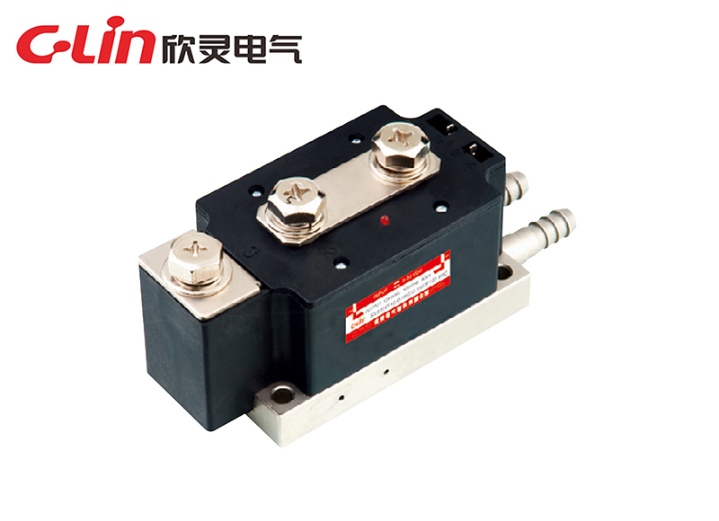 HHG1S-1/032F-120 (SSR-DA) 水冷式工業級固體繼電器（直流控制交流）